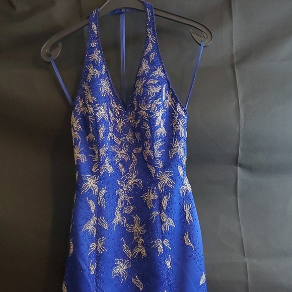 Pageant Gown - Picture 2 of 7